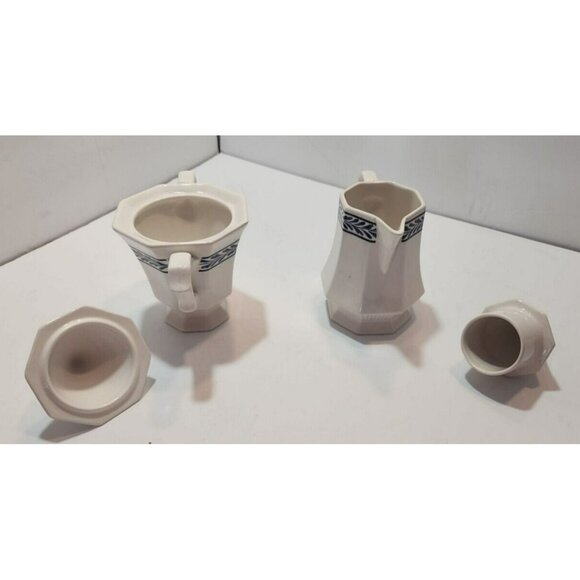 Vtg Independence Ironstone Castleton Japan "Blue Tulip" Sugar Bowl And Creamer - Picture 8 of 13